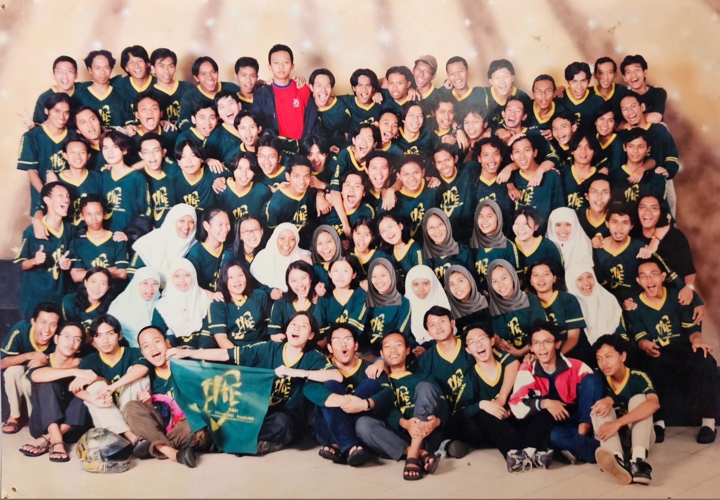 Foto angkatan tahun 2001