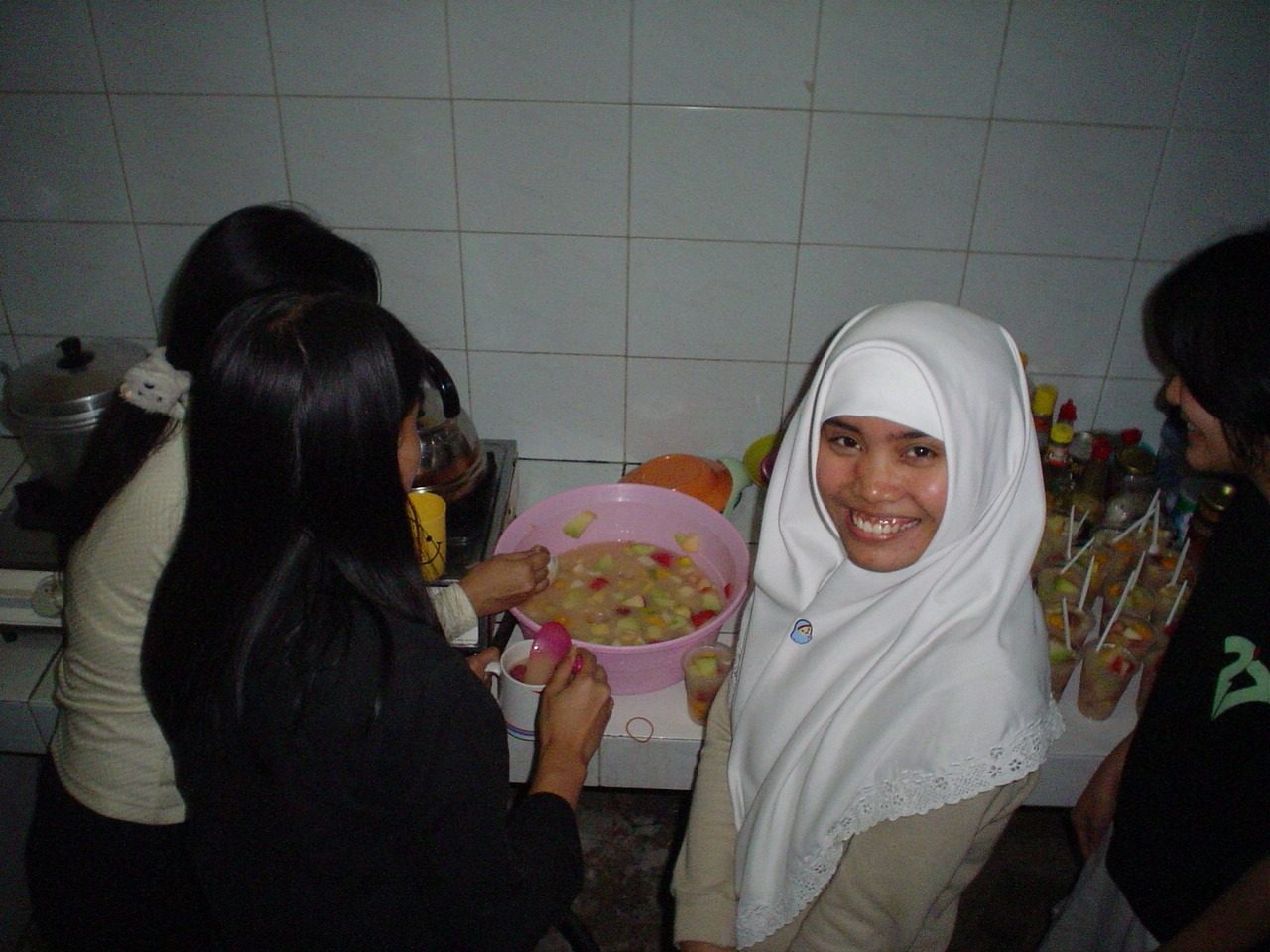 Buka bersama Angkatan TK 2001 — Oktober 2004 (16)
