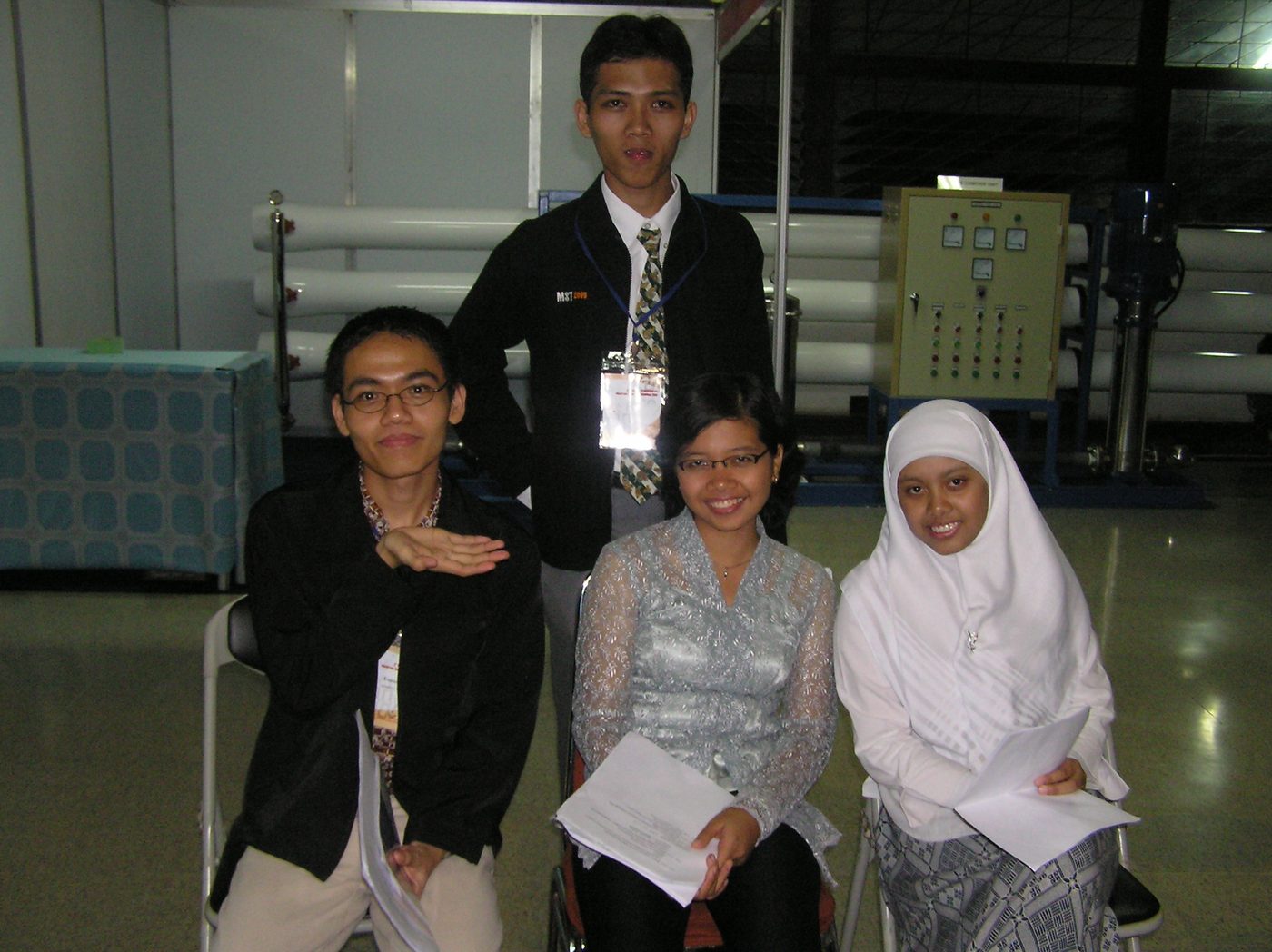 Panitia _3rd Regional Symposium on Membrane Science and Technology_ — April 2005 (10)
