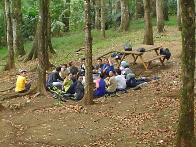 Rapat HIMATEK — Oktober 2004 (5)