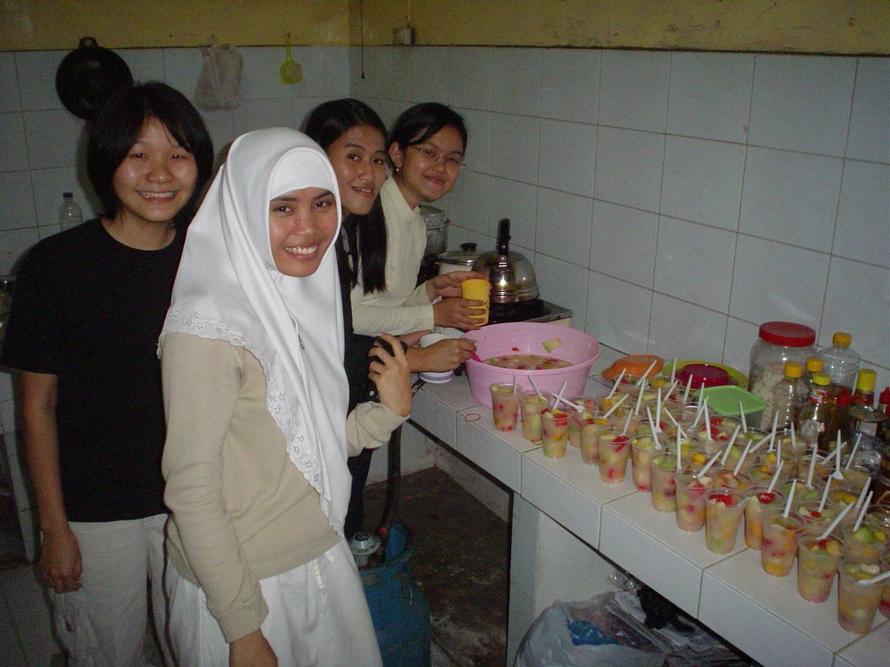 Buka bersama Angkatan TK 2001 — Oktober 2004 (10)