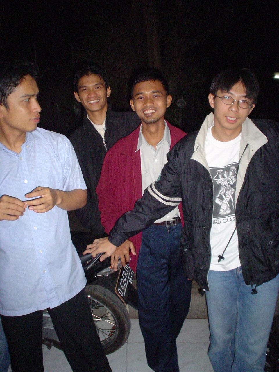 Buka bersama Angkatan TK 2001 — Oktober 2004 (12)