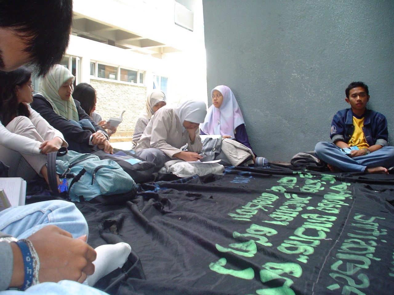 Rapat HIMATEK — Oktober 2004 (4)